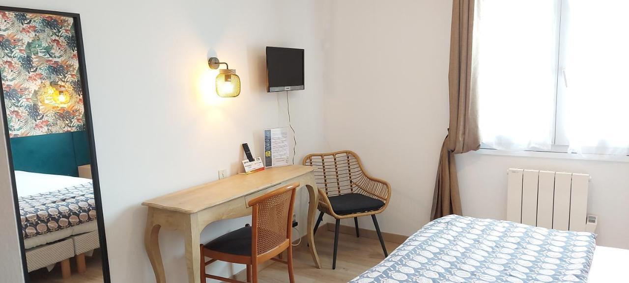 Logis Hotel Vannes Nord Le Clos Des Hortensias Locqueltas Esterno foto