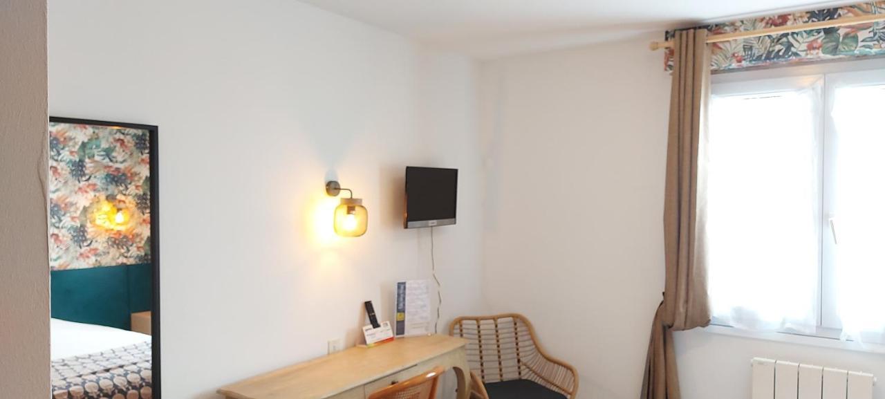 Logis Hotel Vannes Nord Le Clos Des Hortensias Locqueltas Esterno foto
